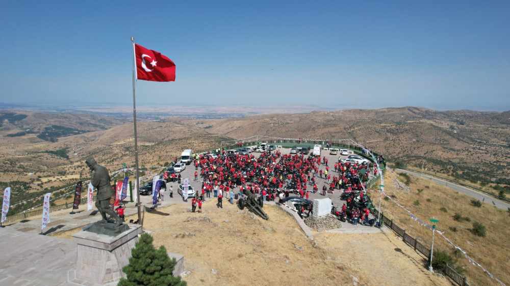 100. Yıl Motosiklet Sürüşü Zafere Yakıştı