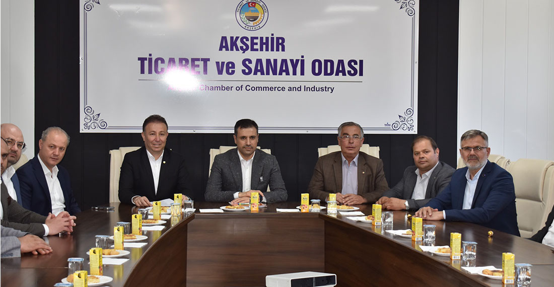 AK Parti İl Başkanı Özgökçen’den Ticaret Odası’na Ziyaret