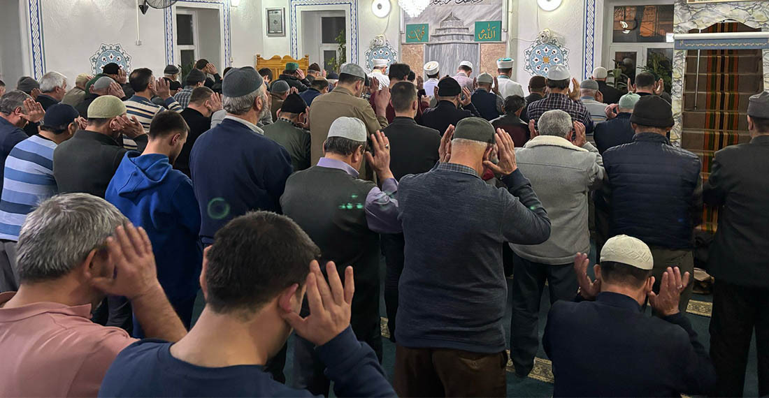 Akşehir’de Hatimle Teravih Namazına Yoğun İlgi