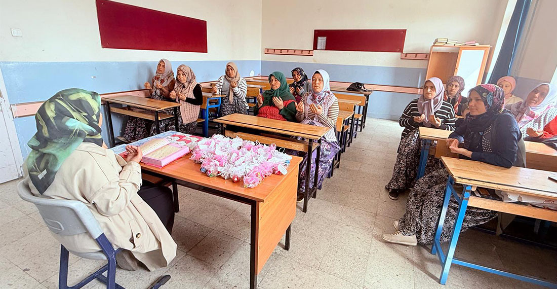 Çakıllar Vali Kemal Katıtaş İmam Hatip Ortaokulu’nda Hatimlerin Duası Yapıldı